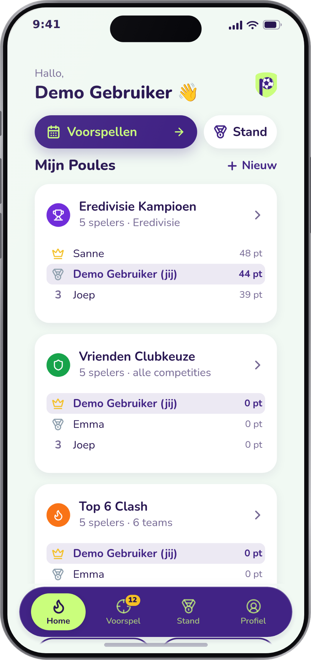 Poulr app dashboard met poules en tussenstanden